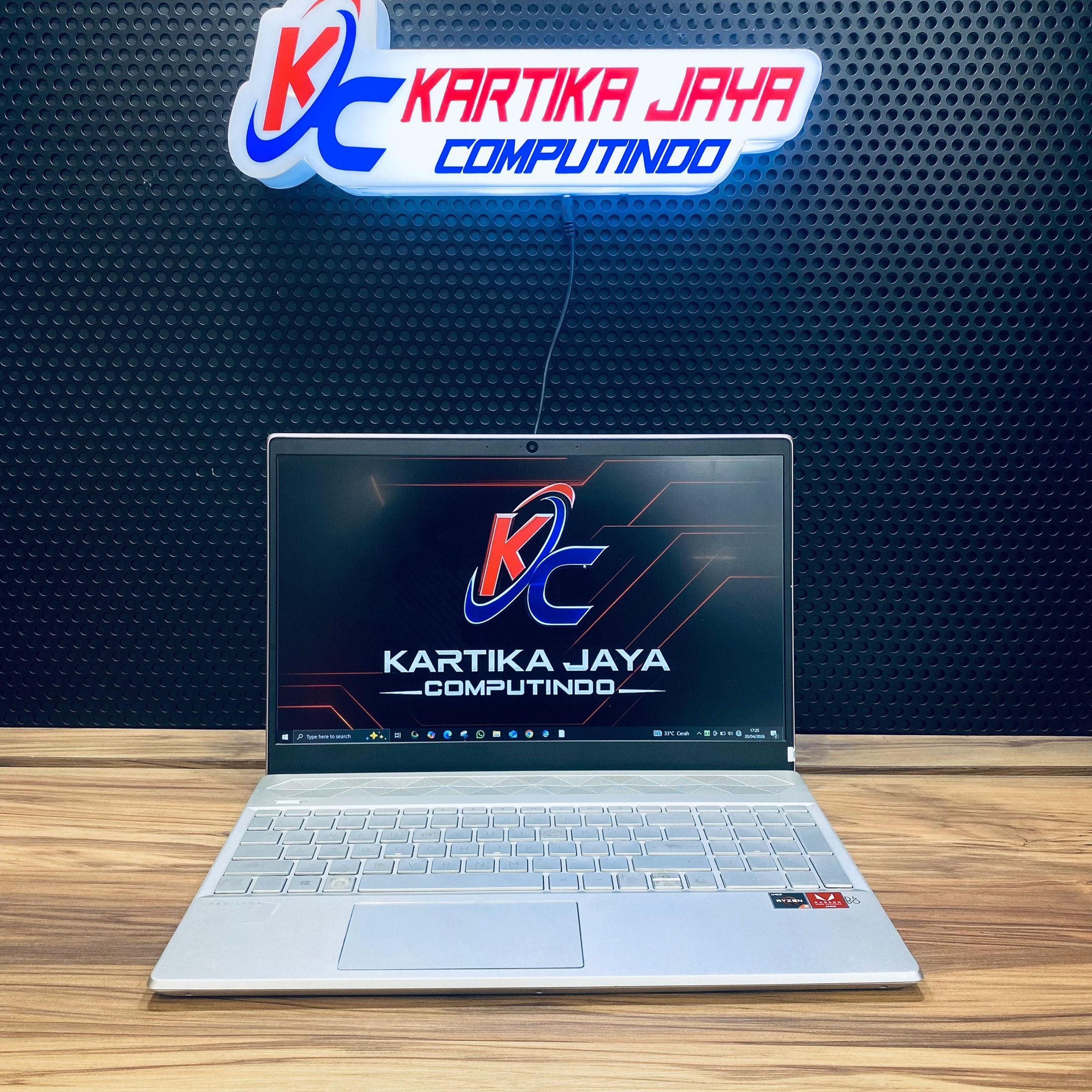 HP PAVILION 15 AMD RYZEN 3 RAM 8 SSD 2ND MURAH 