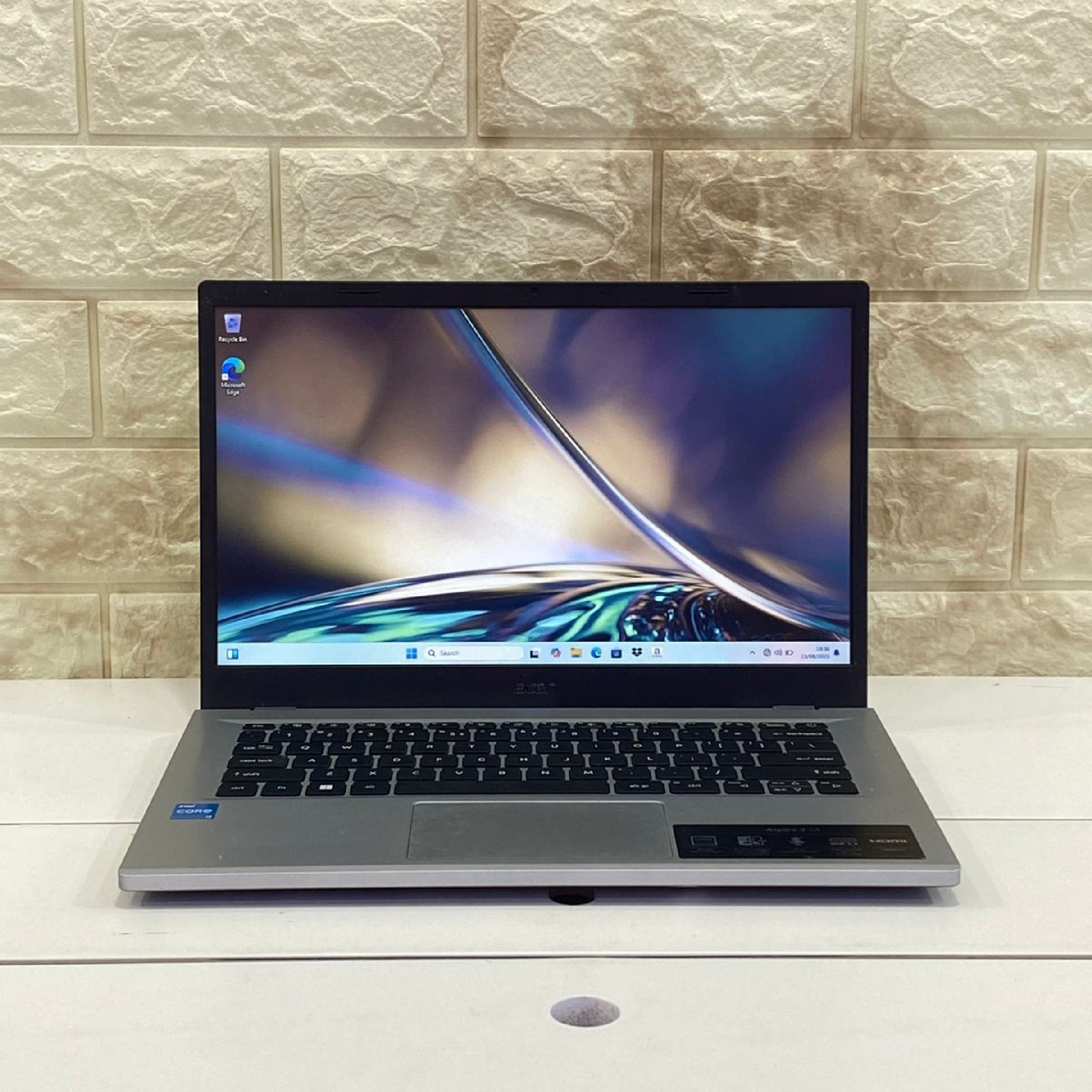 ACER A314 CORE I3 RAM 8 SSD 2ND SILVER