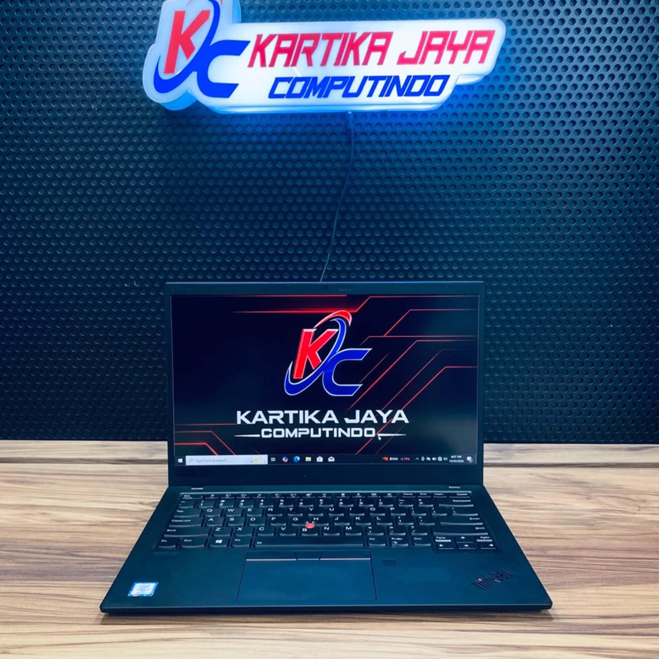 LENOVO THINKPAD X1 CARBON G7 CORE I7 RAM 16 SSD 2ND MURAH